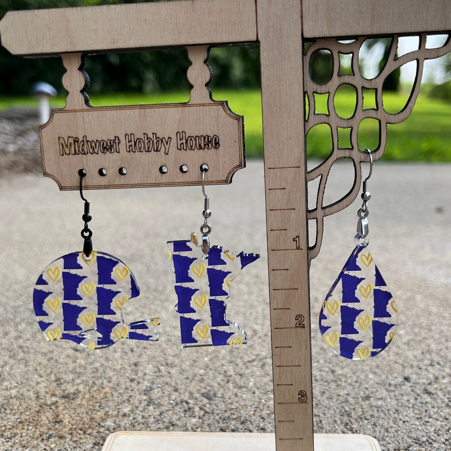 Minnesota themed earrings