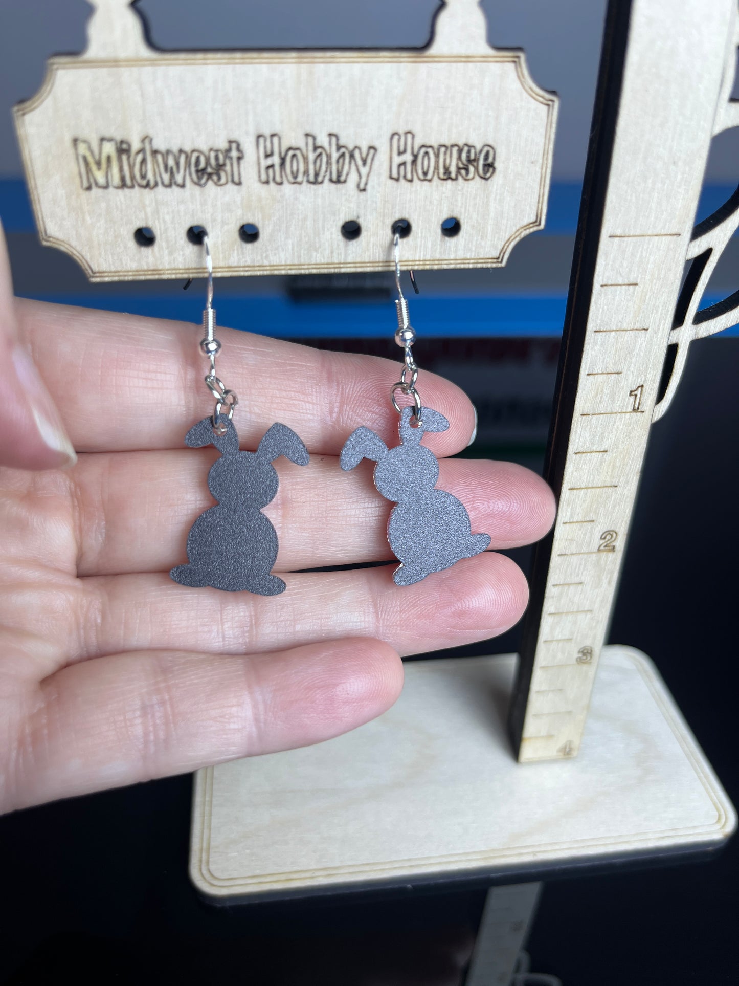 Hoppy Easter earrings