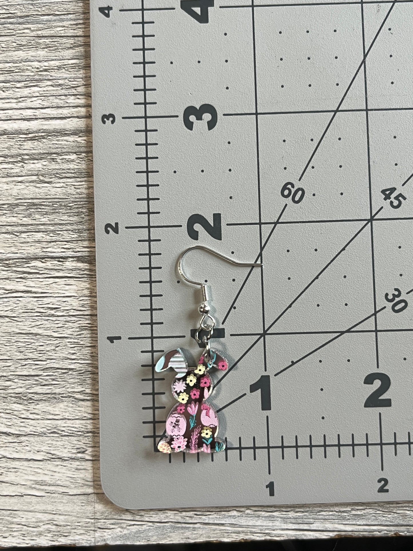 Hoppy Easter earrings