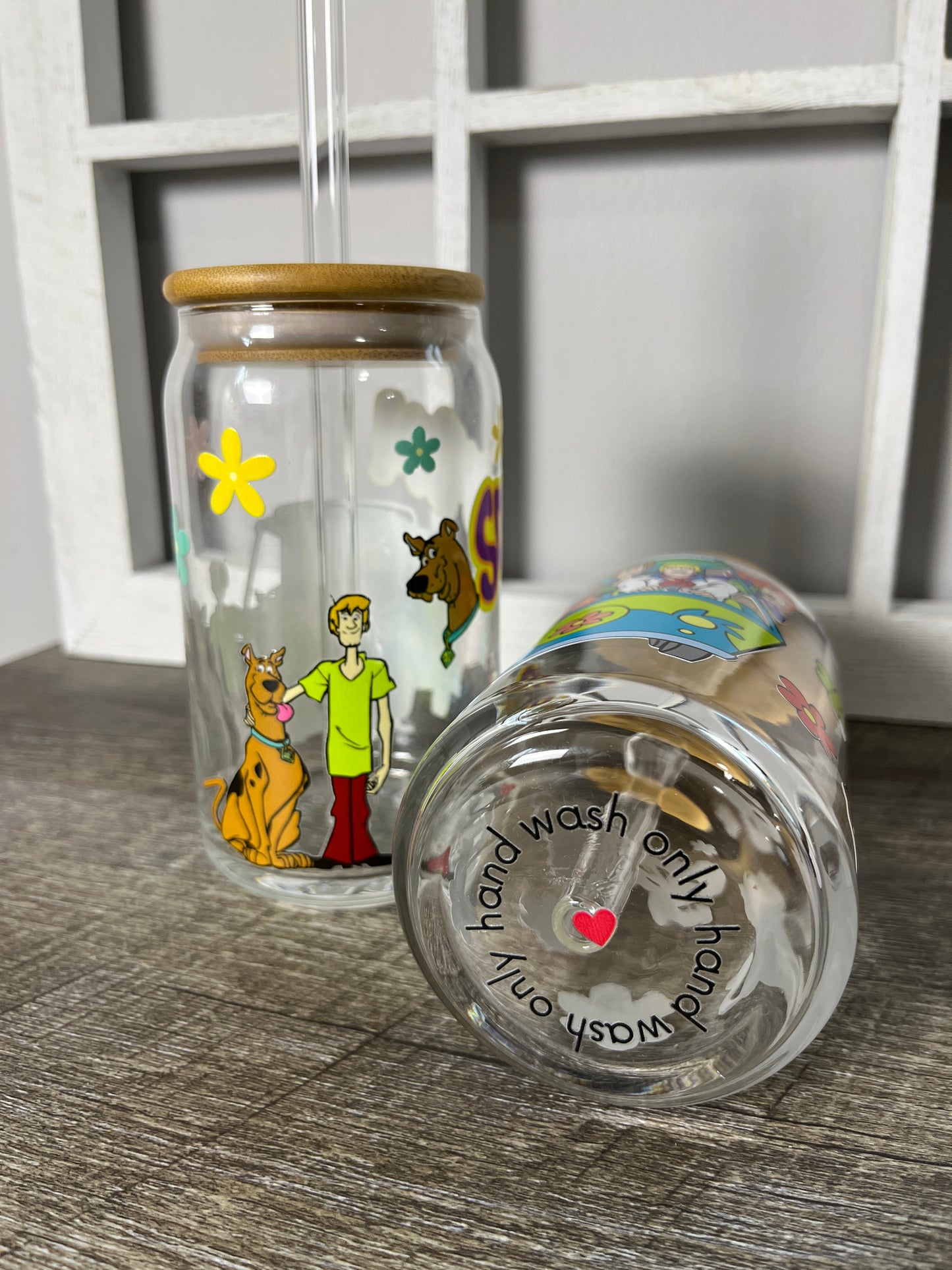 Meddling Kids badge reel and Libbey glass set