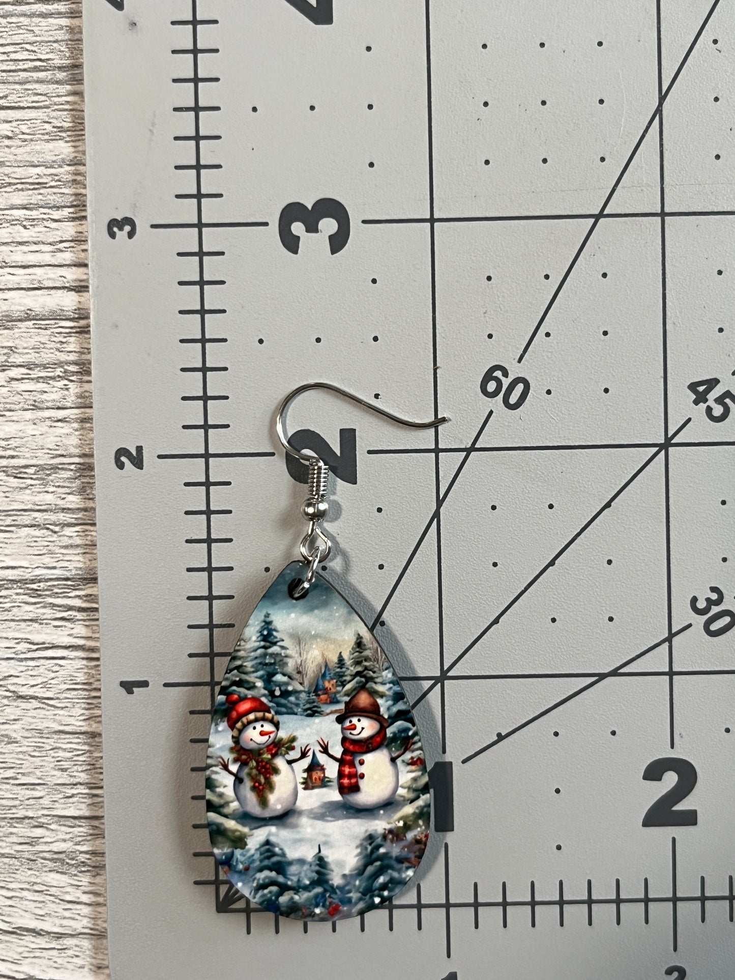 Festive Snowmen teardrop earrings